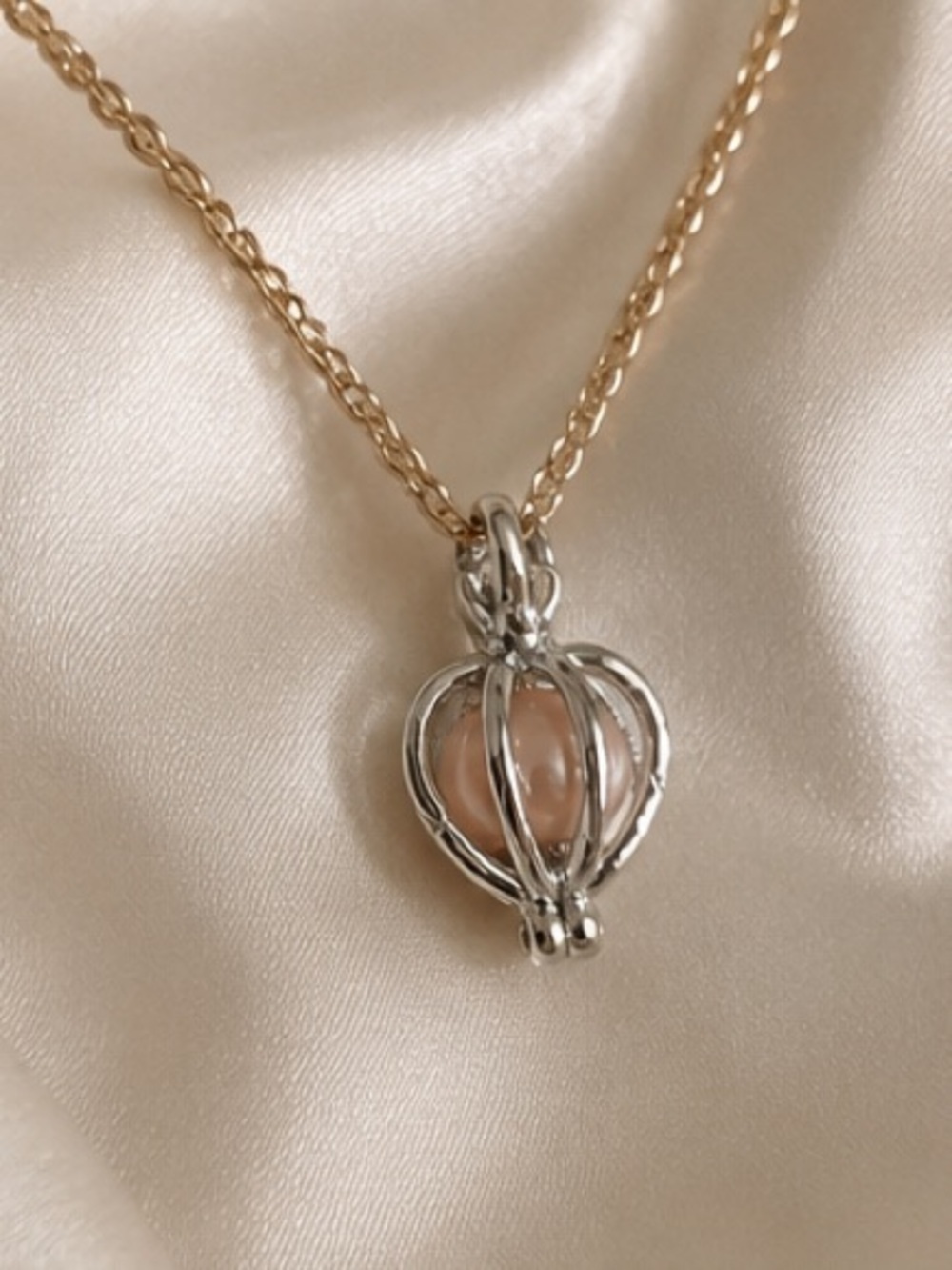 Elegant Silver & Enclosed Rose Gold Pearl Charm - Picture 3 of 7